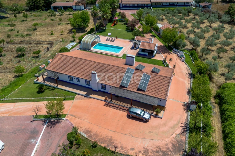 Quinta T8 para Venda em São Cristovão Foto 6