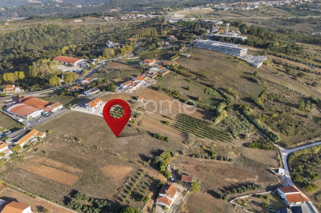 Terreno para Venda em Aljubarrota Foto 10