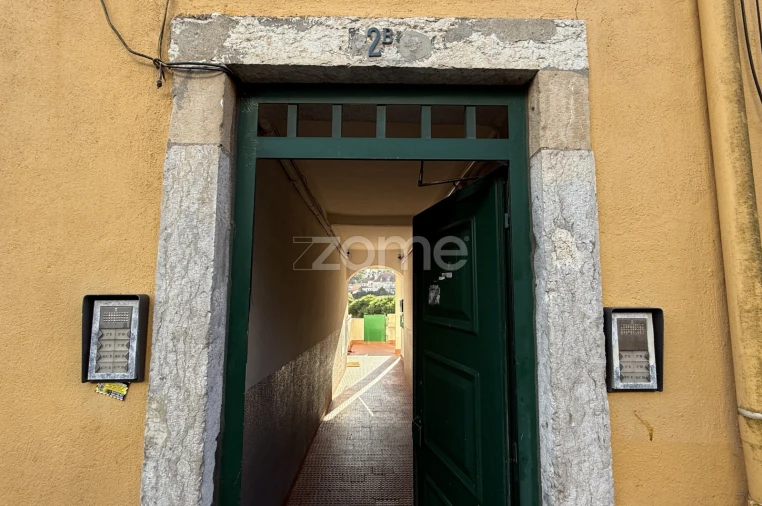 Apartamento T2 para Venda em Ajuda Foto 4