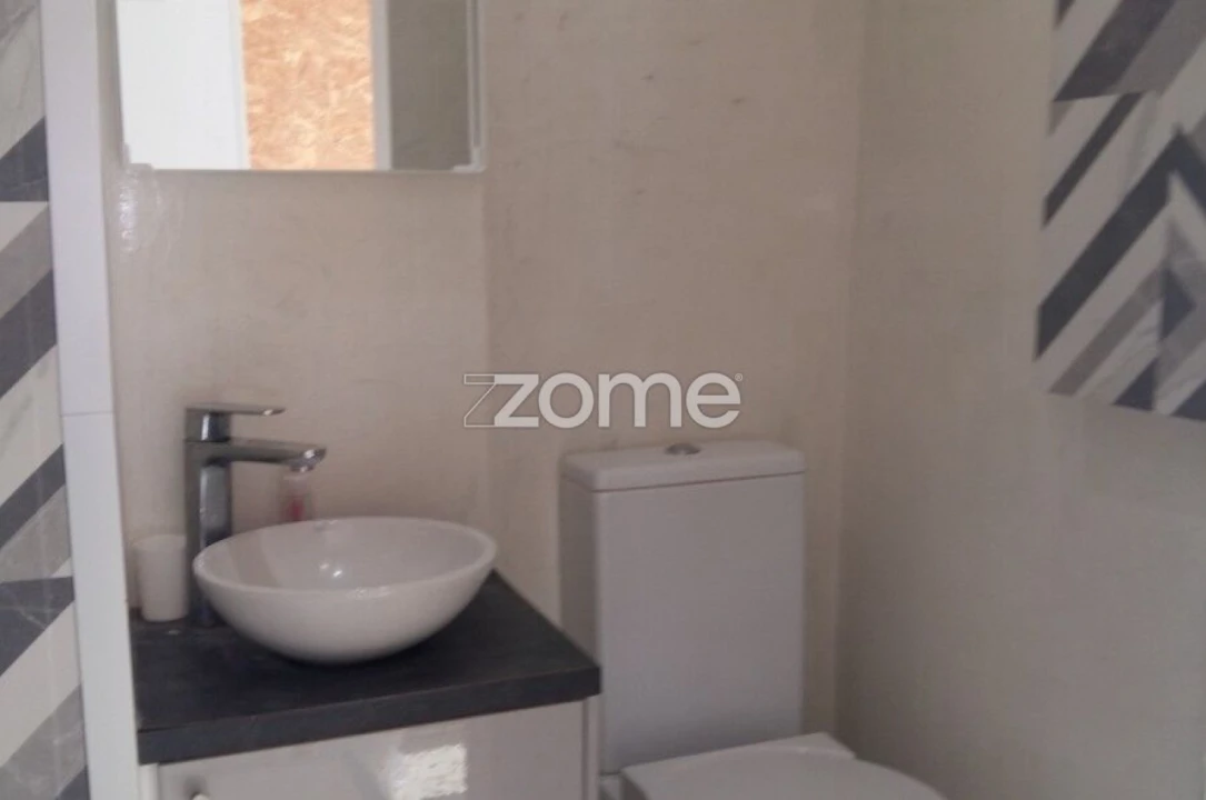 Apartamento T2 para Venda em Ajuda Foto 20