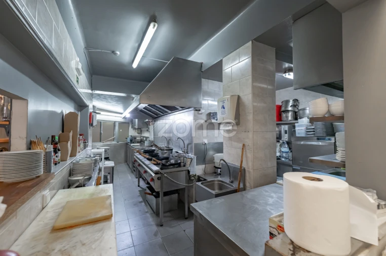 Negócio para Venda em Amora Foto 41