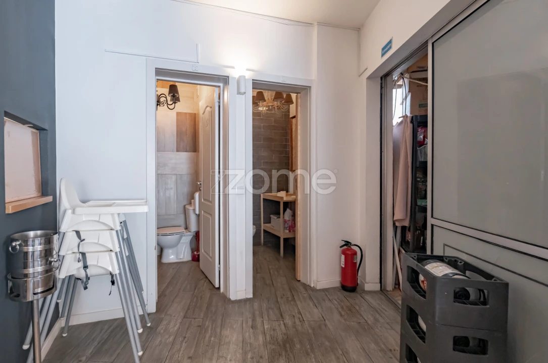 Negócio para Venda em Amora Foto 24