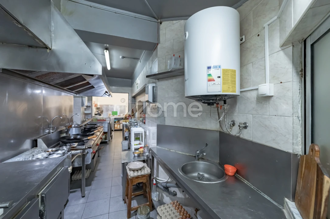 Negócio para Venda em Amora Foto 36