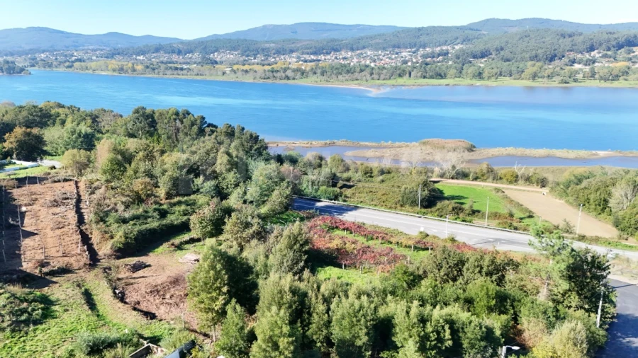 Terreno para Venda em Lanhelas Foto 10