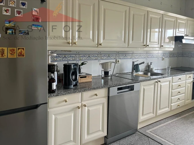 Apartamento T3 para Venda em Cidade da Maia Foto 11