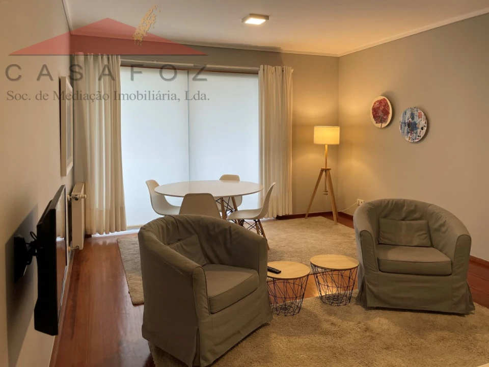 Apartamento T1 para Arrendamento em Aldoar, Foz do Douro e Nevogilde Foto 3