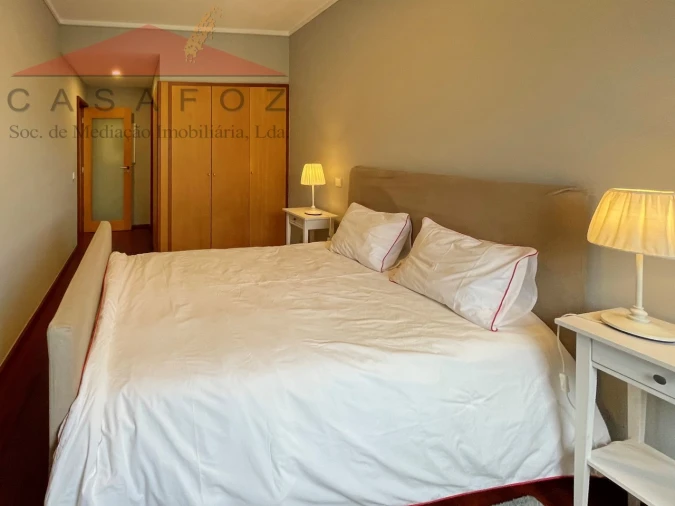 Apartamento T1 para Arrendamento em Aldoar, Foz do Douro e Nevogilde Foto 17