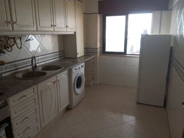 Apartamento T2 para Venda em Marvila, Ribeira Santarém, São Salvador, São Nicolau