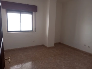 Apartamento T2 para Venda em Marvila, Ribeira Santarém, São Salvador, São Nicolau