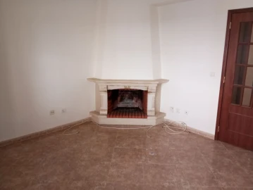 Apartamento T2 para Venda em Marvila, Ribeira Santarém, São Salvador, São Nicolau