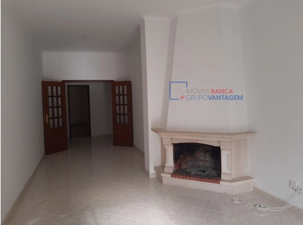 Apartamento T3 para Venda em Marvila, Ribeira Santarém, São Salvador, São Nicolau Foto 2