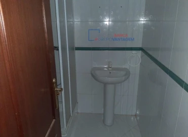 Apartamento T3 para Venda em Marvila, Ribeira Santarém, São Salvador, São Nicolau