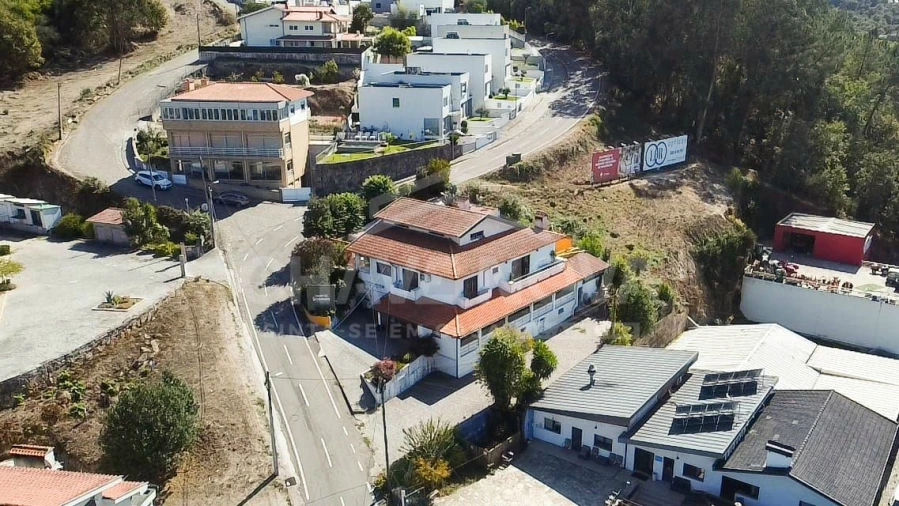 Moradia T5 para Venda em Marco Foto 6