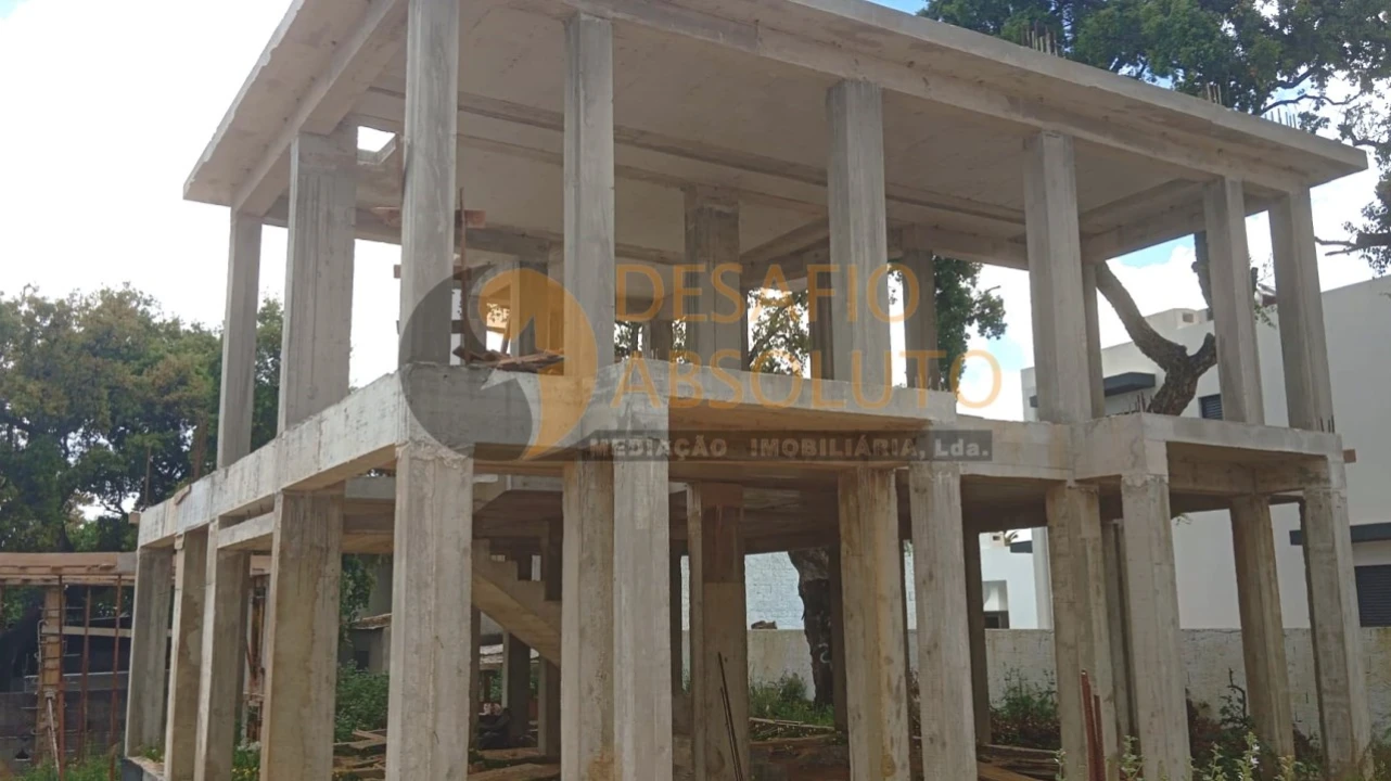 Moradia T4 para Venda em Azeitão (São Lourenço e São Simão) Foto 3