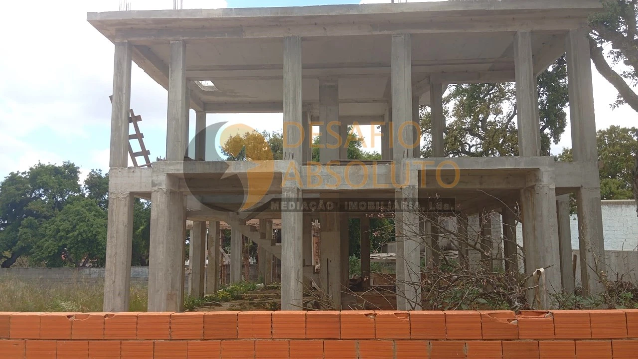 Moradia T4 para Venda em Azeitão (São Lourenço e São Simão) Foto 2