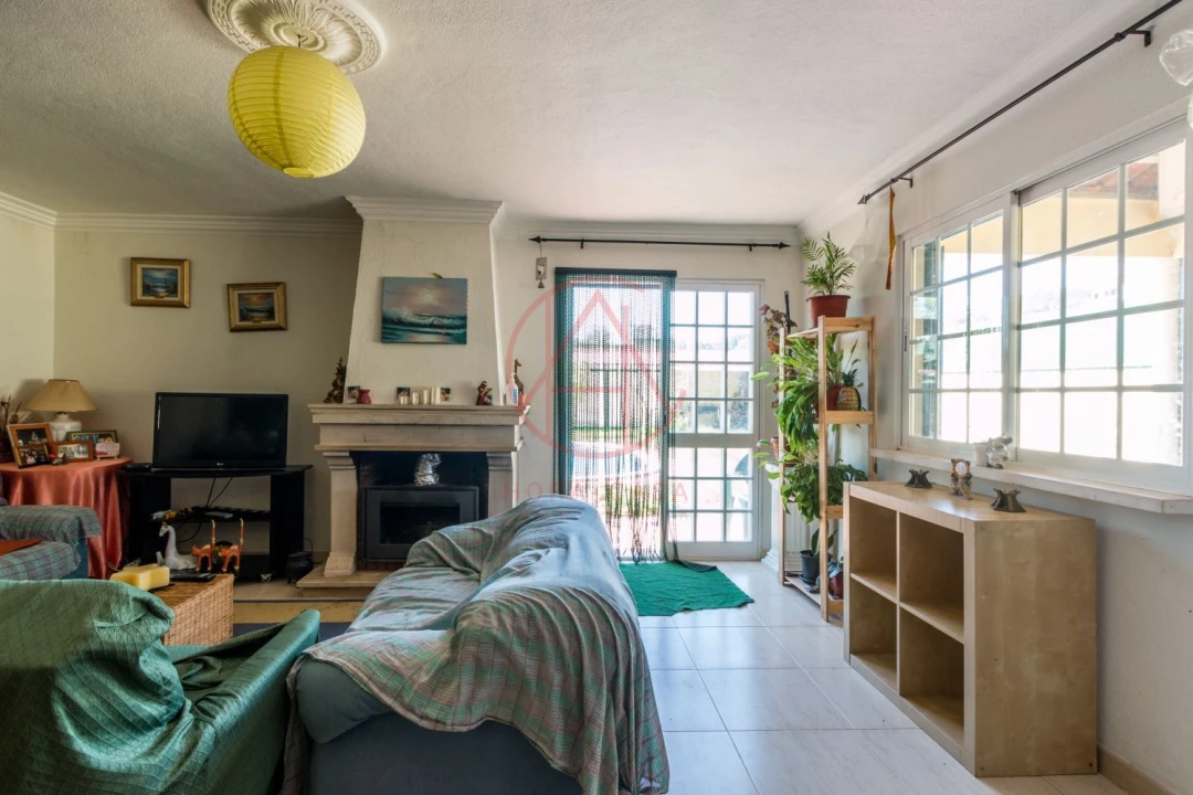 Moradia T3 para Venda em Almargem do Bispo, Pêro Pinheiro e Montelavar Foto 58