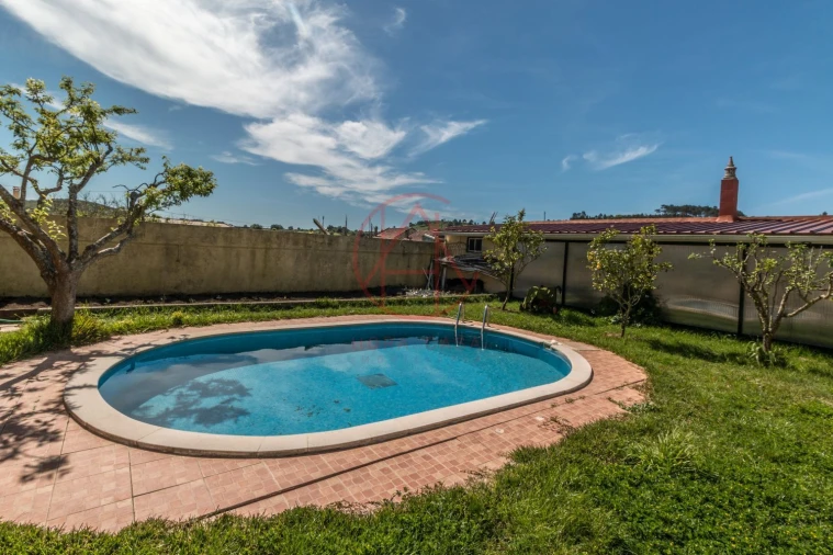 Moradia T3 para Venda em Almargem do Bispo, Pêro Pinheiro e Montelavar Foto 4