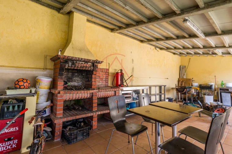 Moradia T3 para Venda em Almargem do Bispo, Pêro Pinheiro e Montelavar Foto 56