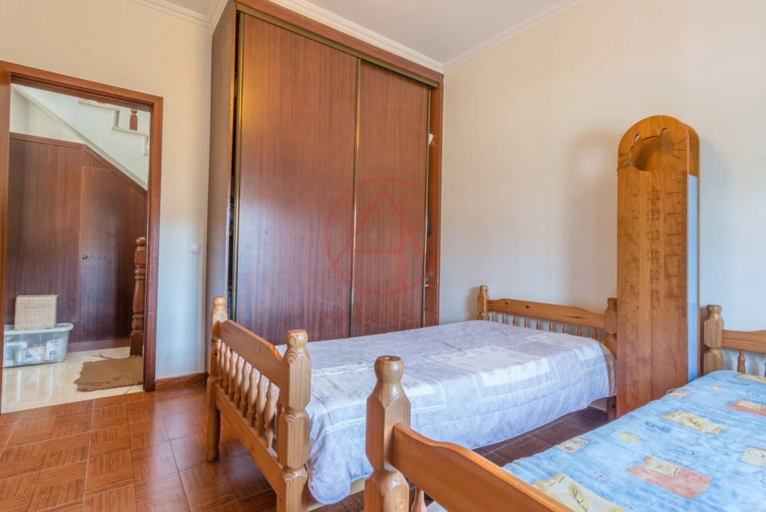 Moradia T3 para Venda em Almargem do Bispo, Pêro Pinheiro e Montelavar Foto 33