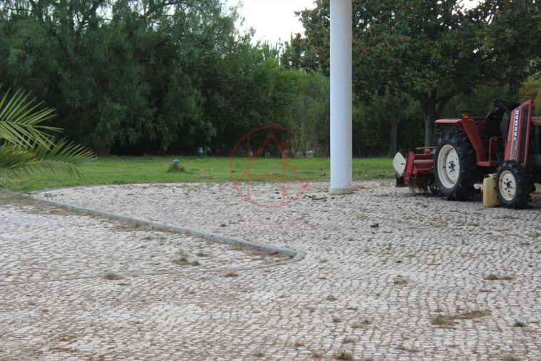 Quinta T6 para Venda em Alhos Vedros Foto 34