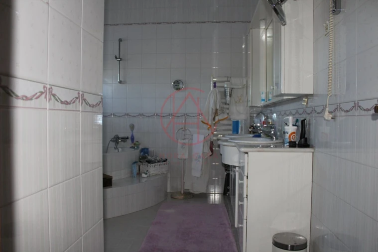 Quinta T6 para Venda em Alhos Vedros Foto 39