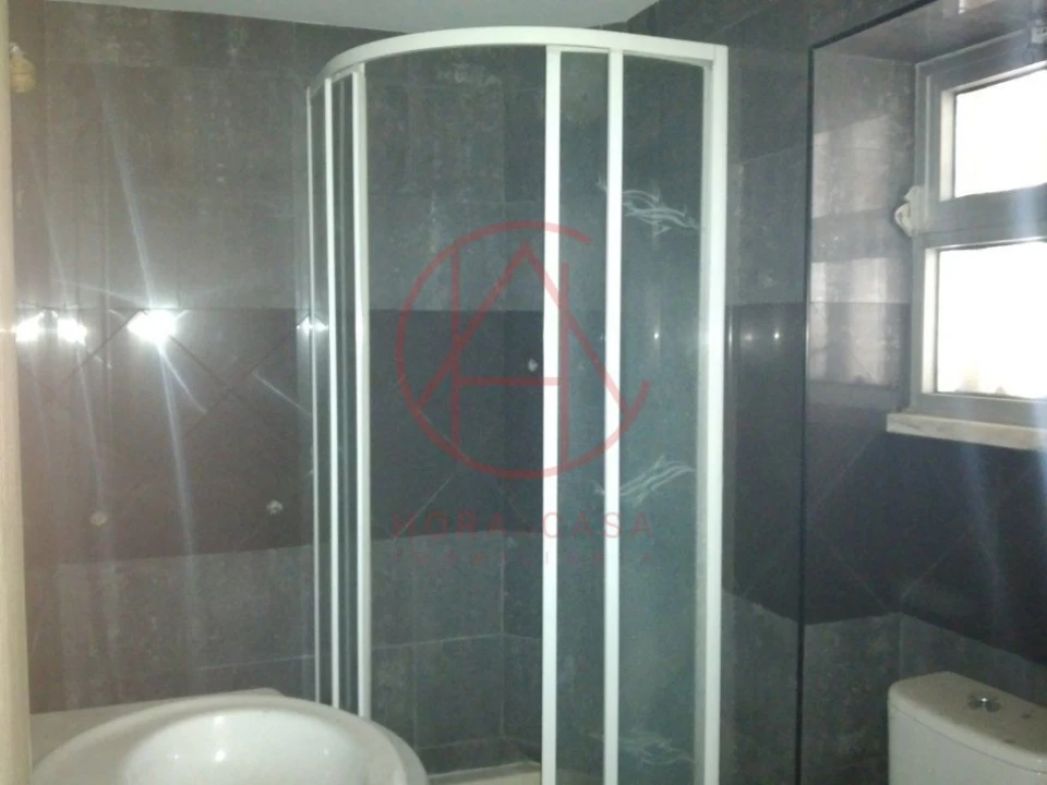 Moradia T1 para Venda em Seixal, Arrentela e Aldeia de Paio Pires Foto 10