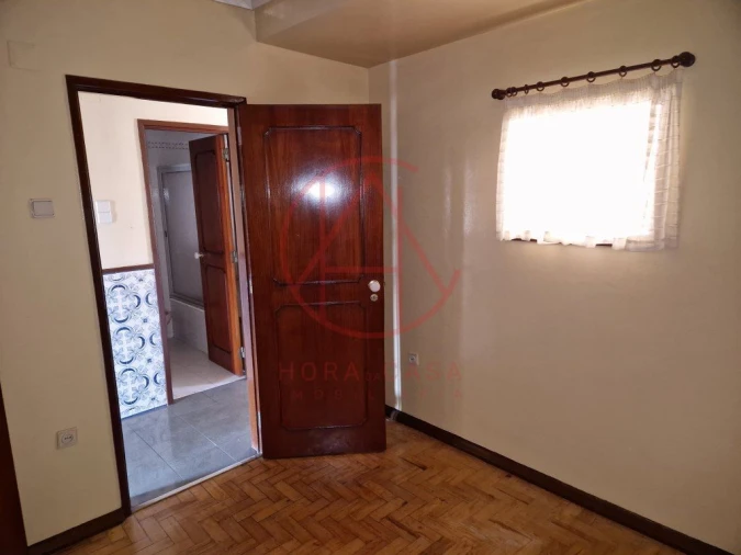 Apartamento T3 para Venda em Pontinha e Famões Foto 22