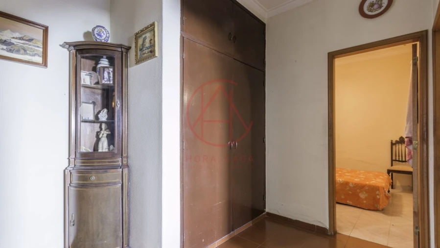 Moradia T4 para Venda em Santo Antonio da Charneca Foto 8