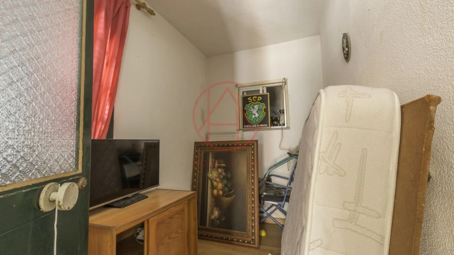 Moradia T4 para Venda em Santo Antonio da Charneca Foto 4