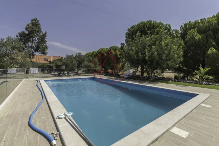 Quinta T4 para Venda em Chancelaria Foto 16