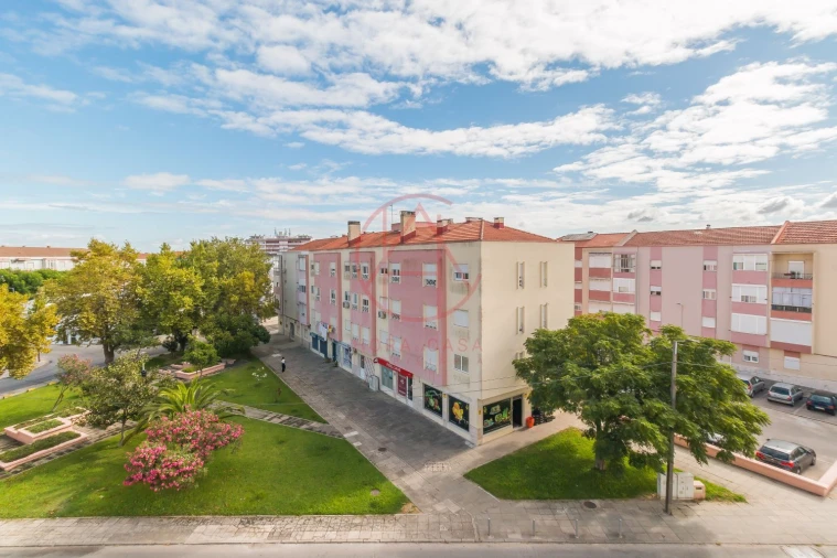 Apartamento T2 para Venda em Alto do Seixalinho, Santo André e Verderena Foto 22