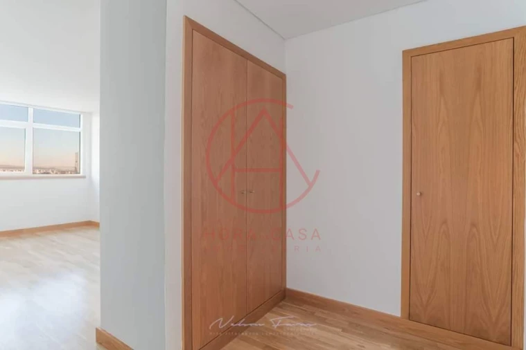 Apartamento T2 para Venda em Parque das Nações Foto 9