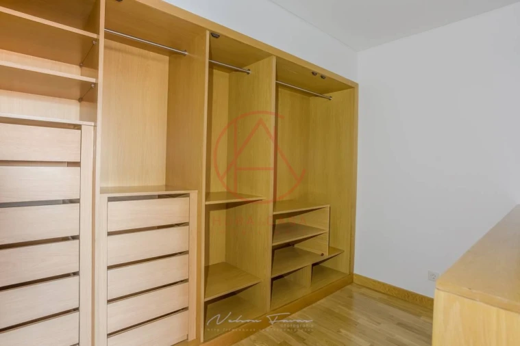 Apartamento T2 para Venda em Parque das Nações Foto 15