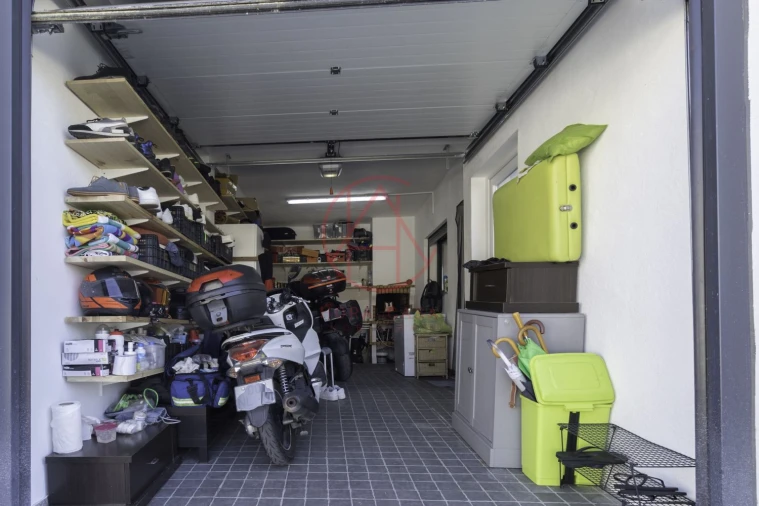 Moradia T4 para Venda em Fernao Ferro Foto 32