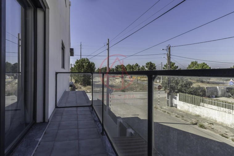 Moradia T4 para Venda em Fernao Ferro Foto 15