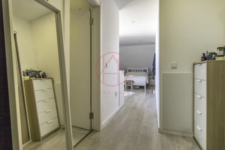 Moradia T4 para Venda em Fernao Ferro Foto 24