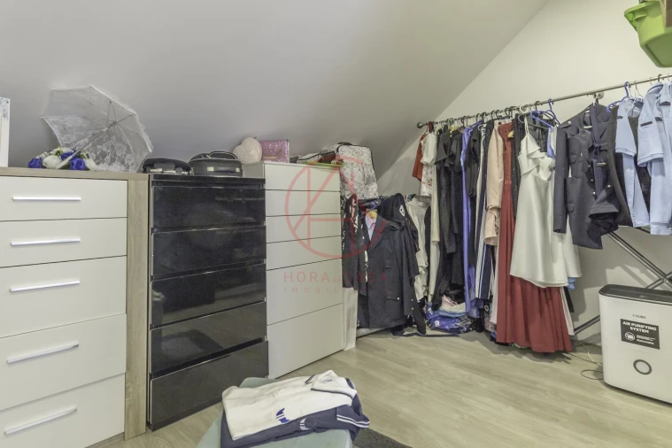 Moradia T4 para Venda em Fernao Ferro Foto 26