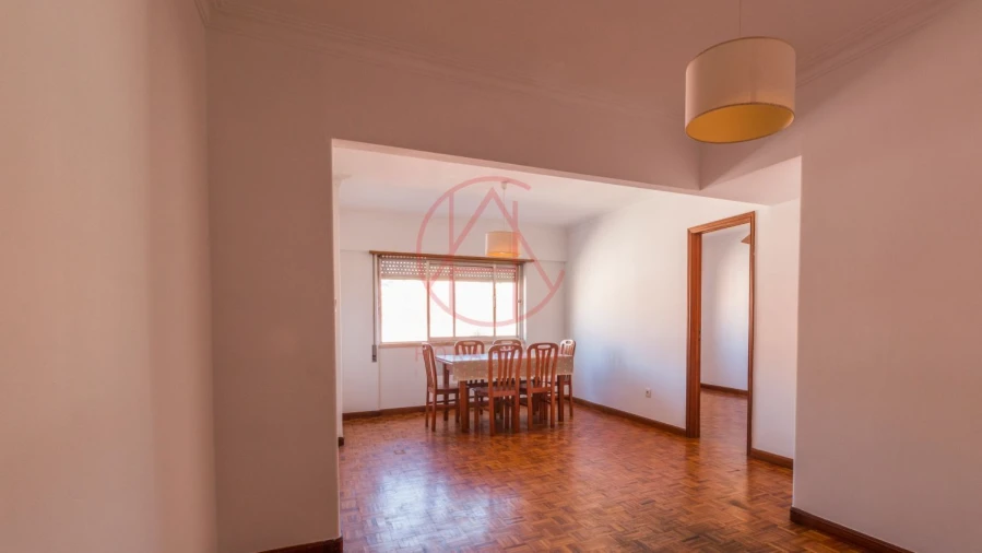 Apartamento T4 para Venda em Algés, Linda-A-Velha e Cruz Quebrada-Dafundo Foto 21