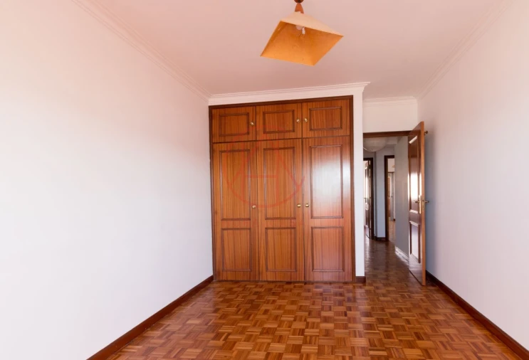 Apartamento T4 para Venda em Algés, Linda-A-Velha e Cruz Quebrada-Dafundo Foto 30