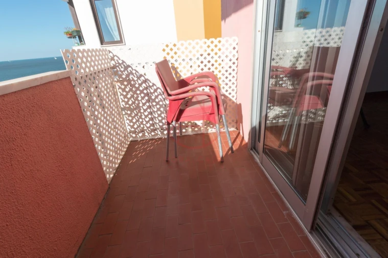 Apartamento T4 para Venda em Algés, Linda-A-Velha e Cruz Quebrada-Dafundo Foto 14