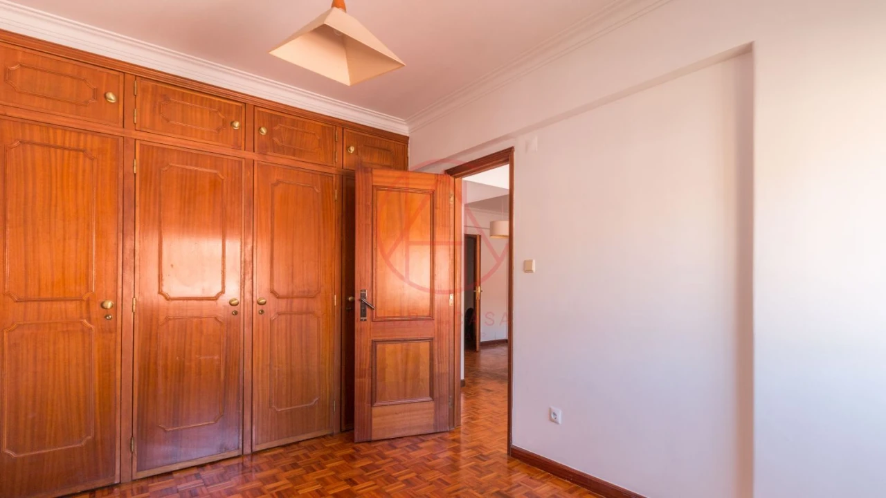 Apartamento T4 para Venda em Algés, Linda-A-Velha e Cruz Quebrada-Dafundo Foto 47