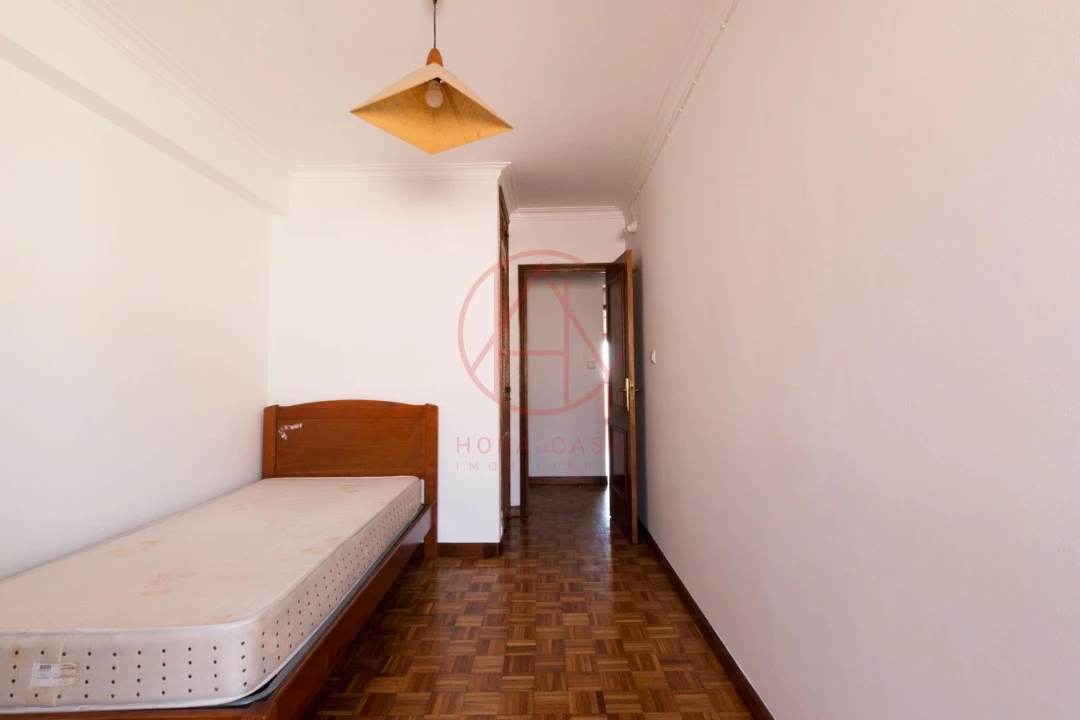 Apartamento T4 para Venda em Algés, Linda-A-Velha e Cruz Quebrada-Dafundo Foto 10