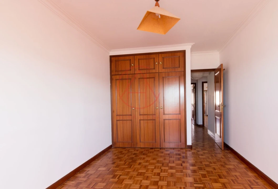 Apartamento T4 para Venda em Algés, Linda-A-Velha e Cruz Quebrada-Dafundo Foto 30