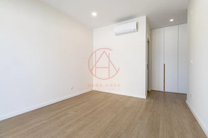 Moradia T4 para Venda em Quinta do Anjo