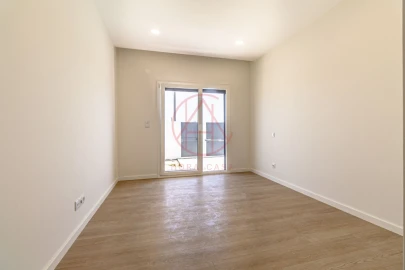 Moradia T4 para Venda em Quinta do Anjo