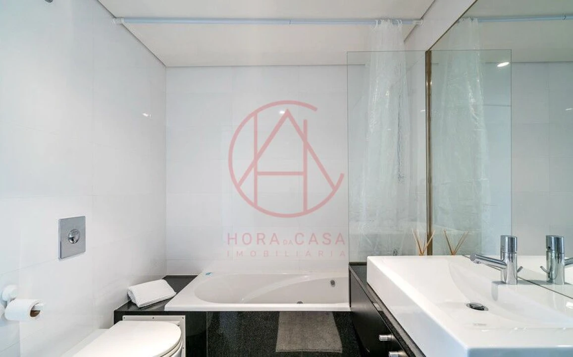 Apartamento T1 para Venda em Quarteira Foto 13