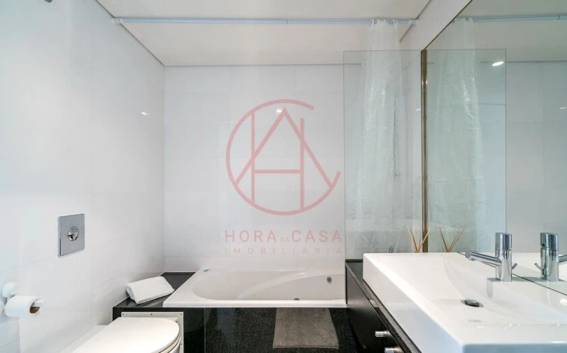 Apartamento T1 para Venda em Quarteira Foto 5