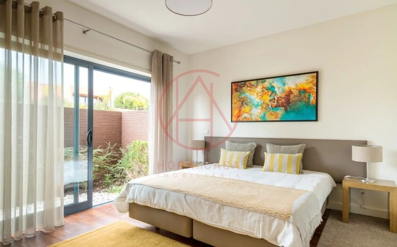 Apartamento T1 para Venda em Quarteira Foto 3