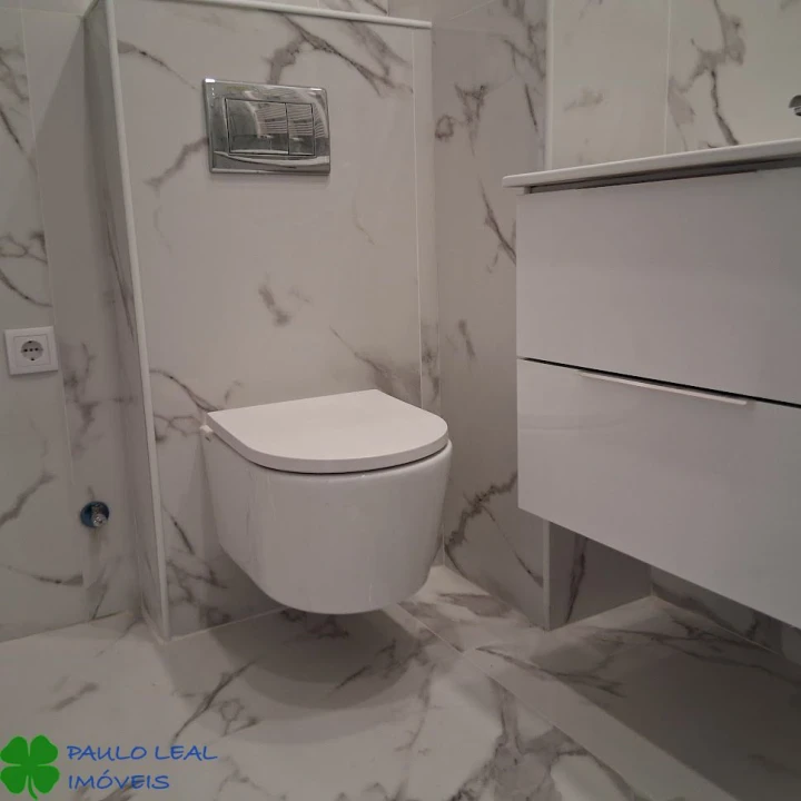 Apartamento T2 para Venda em Aguas Santas Foto 9