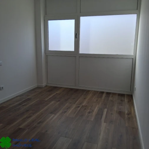 Apartamento T2 para Venda em Aguas Santas Foto 4